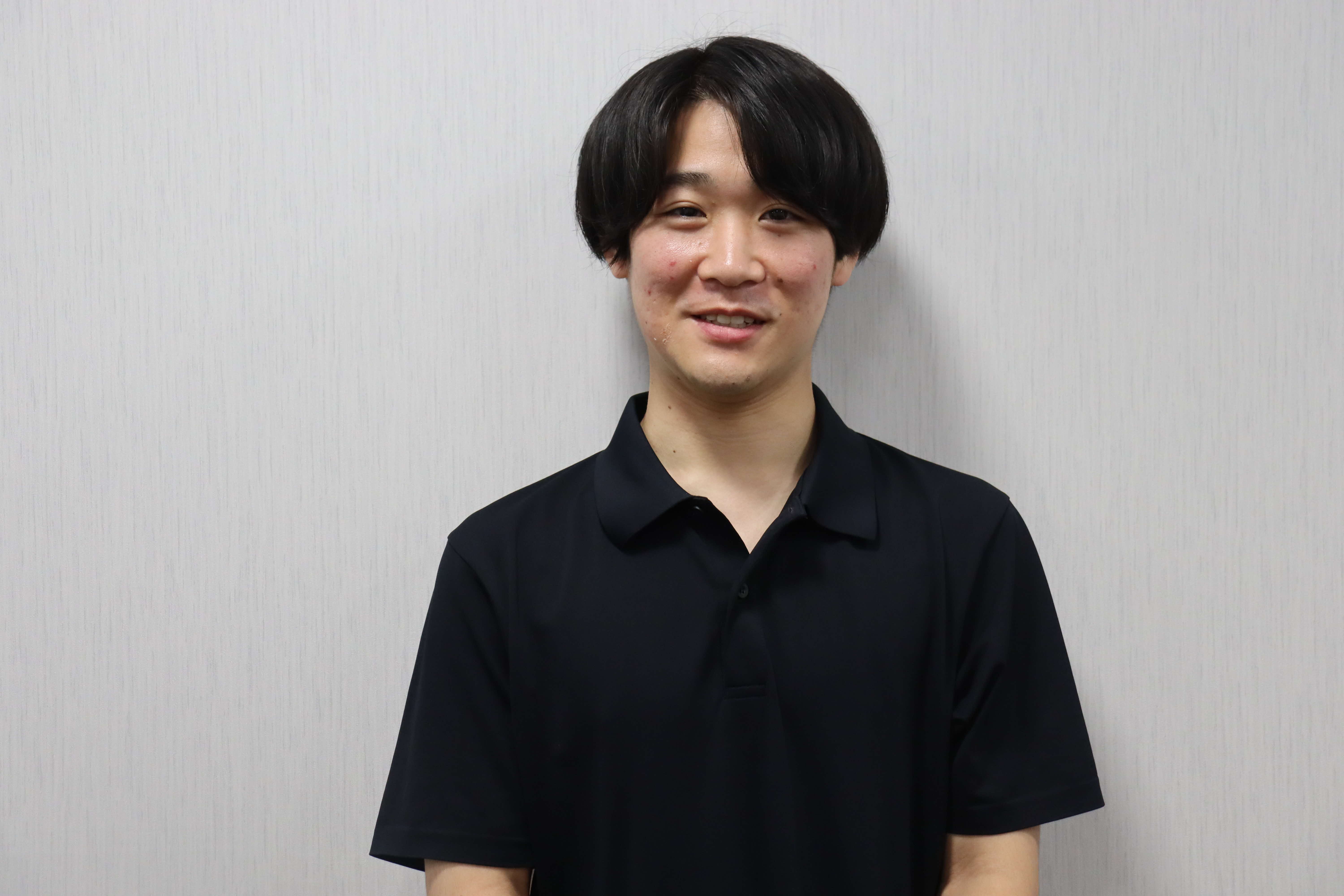 先輩職員　儘田涼介（ままだりょうすけ）の写真