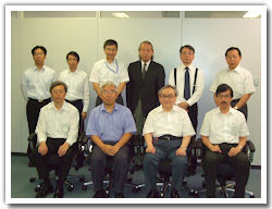 統計センター出席者と情報・システム研究機構の出席者の写真